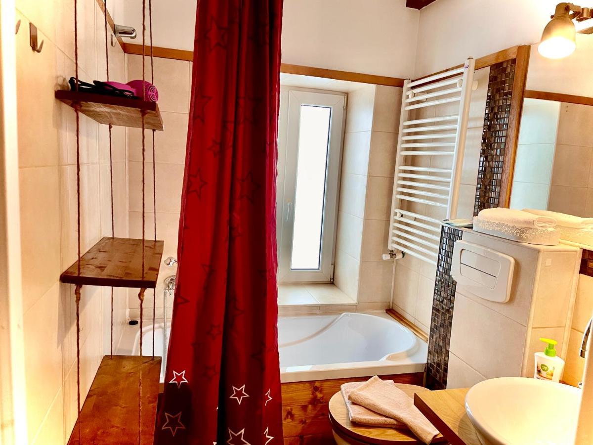 Apartament Rustic In Centrul Istoric Daire Braşov Dış mekan fotoğraf